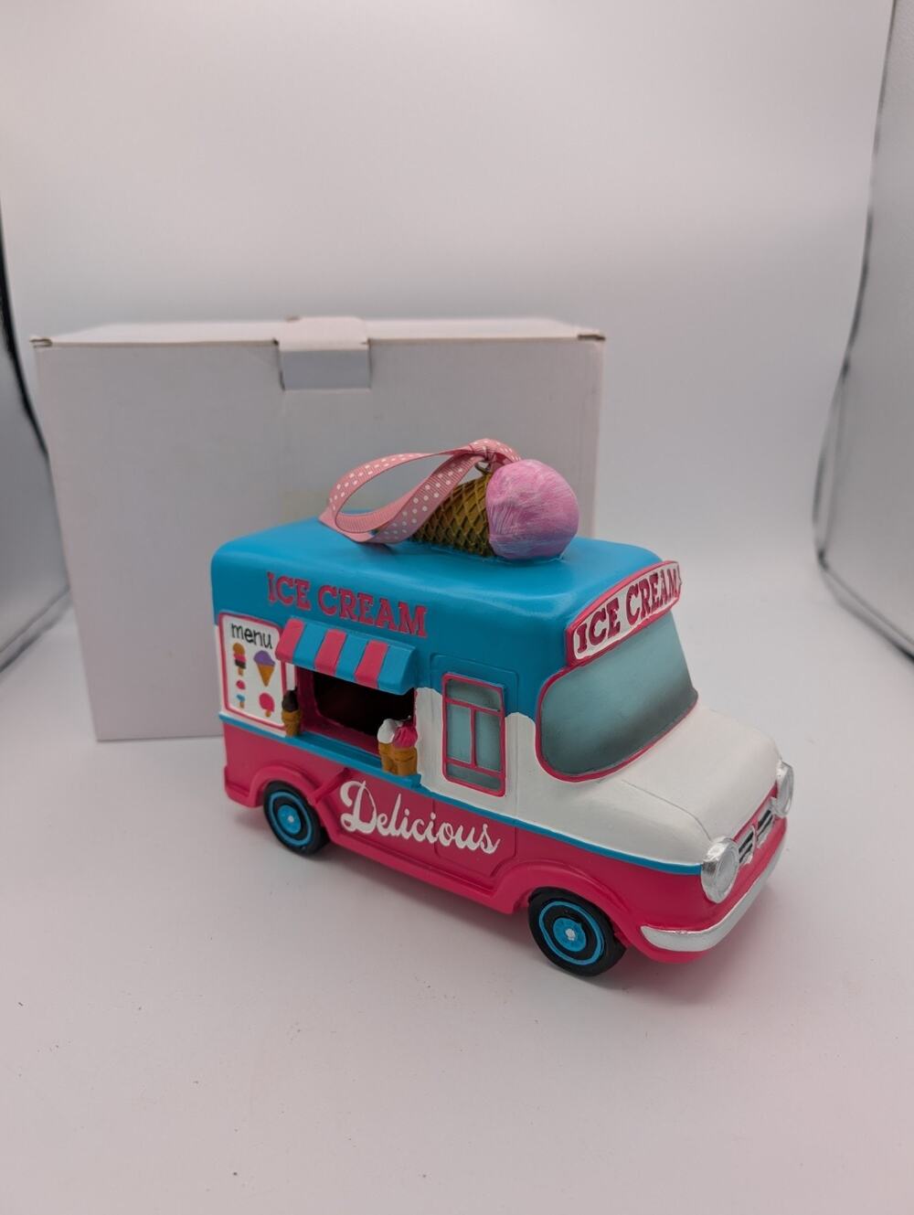 Brightly Colored Ice Cream Truck Resin Birdhouse 6.5" x 8.5" MIB